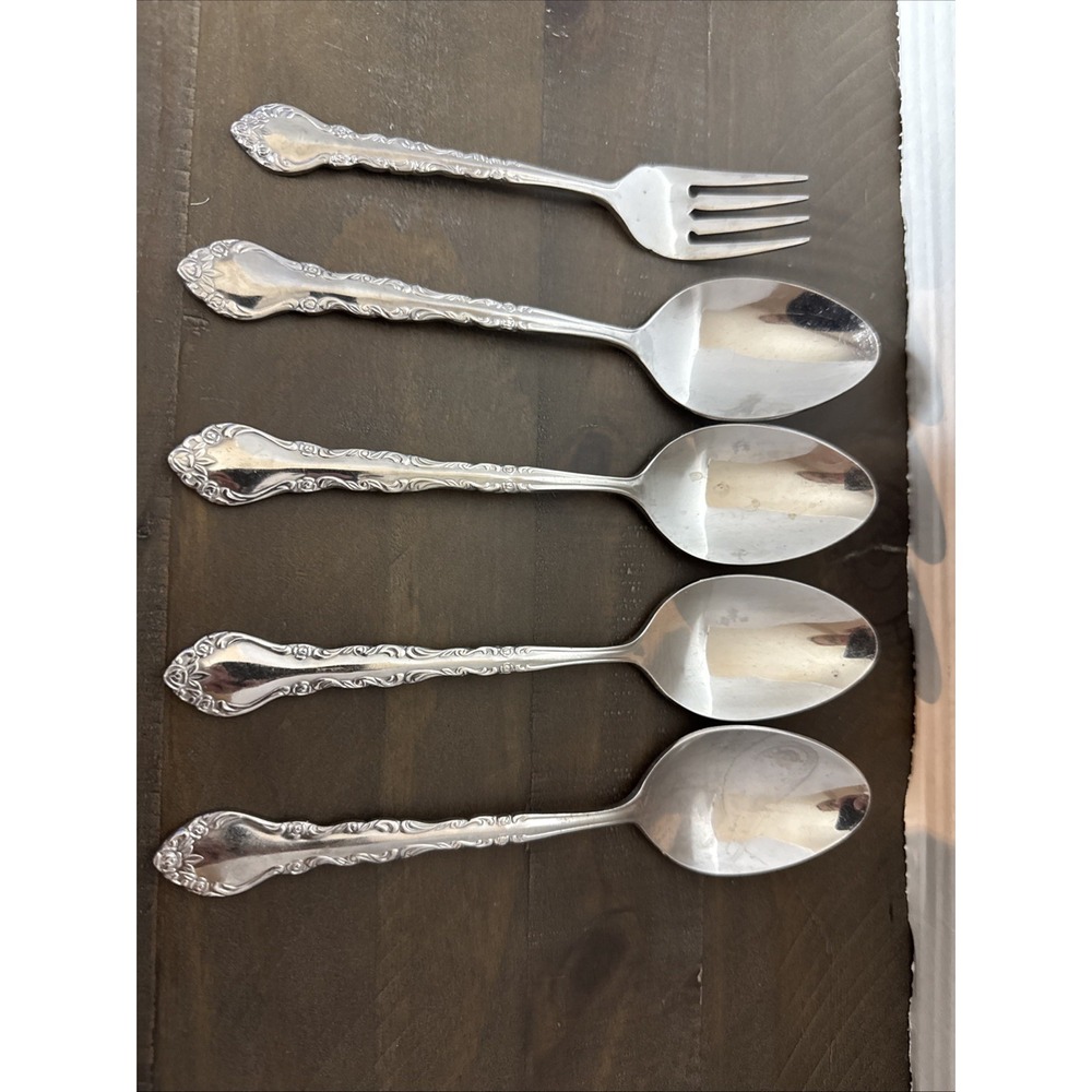 International‎ Silver GIGI Stainless Flatware 4 Soup Spoons + 1 Salad Fork